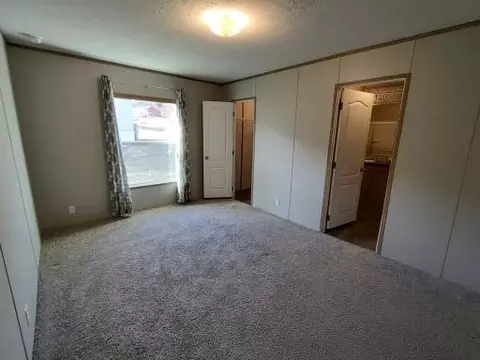 Bedroom - 72 Flint Loop, Clyde, NC 28721 photo 2 of 5