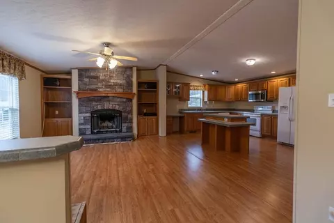 Living - 262 Chickamauga Cir, Sylva, NC 28779 photo 1 of 2
