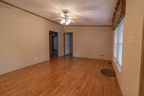 Living - 262 Chickamauga Cir, Sylva, NC 28779 photo 2 of 2