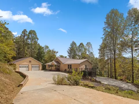 Exterior - 368 Candy Ln, Sylva, NC 28779 photo 4 of 7