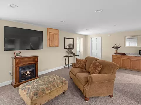Living - 368 Candy Ln, Sylva, NC 28779 photo 3 of 4