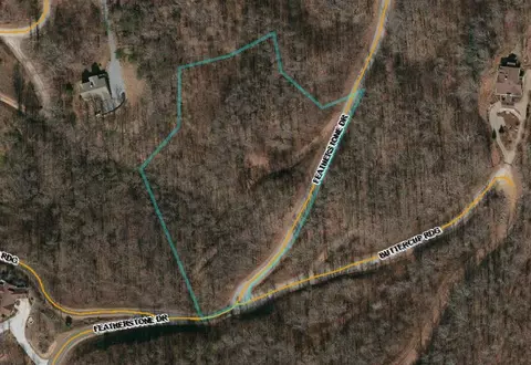 00 Featherstone Dr, Franklin, NC 28734
