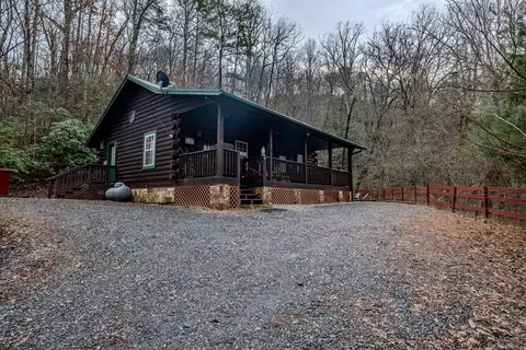 160 Cherokee Valley Rd, Bryson City, NC 28713