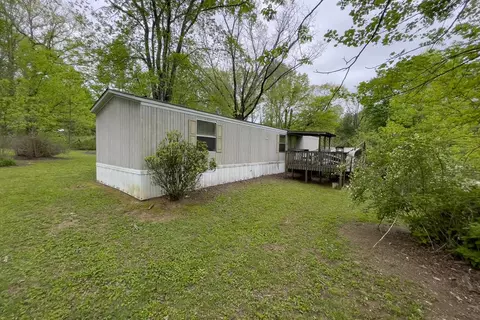 2476 Tallulah Rd, Robbinsville, NC 28771
