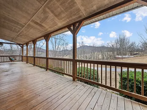 255 Loop Rd, Clyde, NC 28721 photo 36