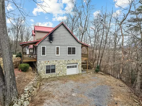 255 Loop Rd, Clyde, NC 28721 photo 5