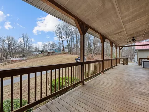 255 Loop Rd, Clyde, NC 28721 photo 37