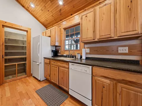 255 Loop Rd, Clyde, NC 28721 photo 19