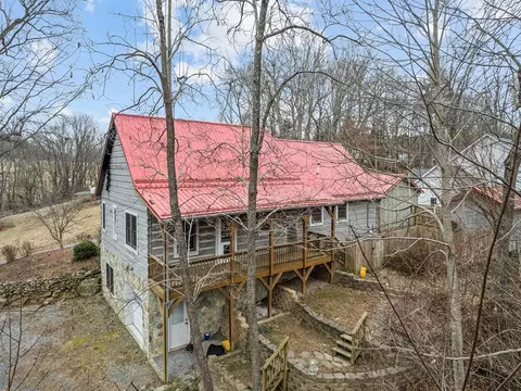 255 Loop Rd, Clyde, NC 28721 photo 6