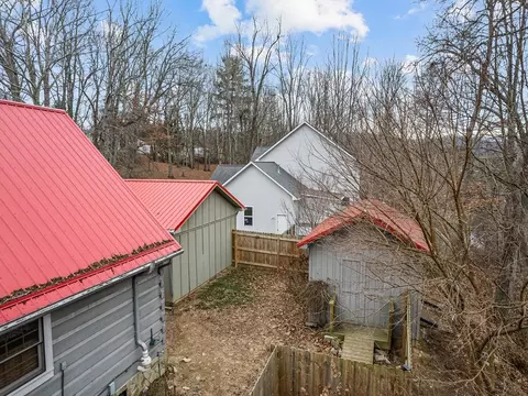255 Loop Rd, Clyde, NC 28721 photo 7