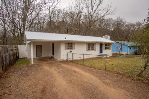 68 Rolling Hills Dr, Franklin, NC 28734