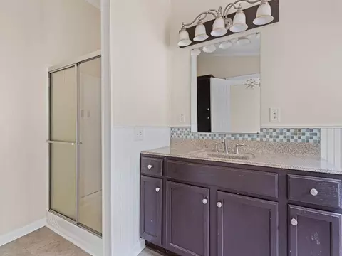 Bath - 556 Old Cove Rd, Sylva, NC 28779 photo 1 of 2