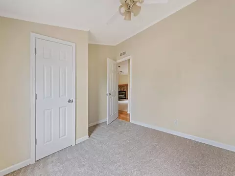 Bedroom - 556 Old Cove Rd, Sylva, NC 28779 photo 2 of 3
