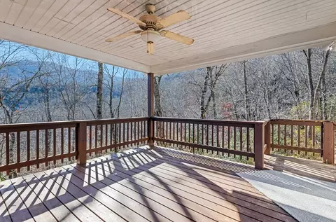 Exterior - 556 Old Cove Rd, Sylva, NC 28779 photo 5 of 11