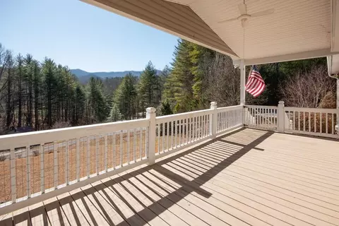 397 Smith Hill Rd, Franklin, NC 28734
