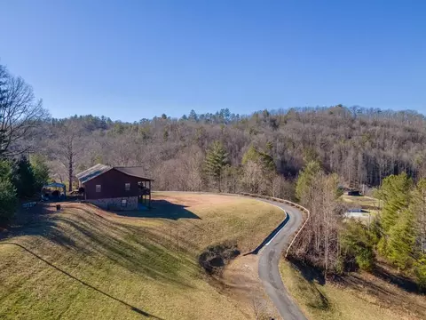 306 Ed Howell Branch Rd, Robbinsville, NC 28771