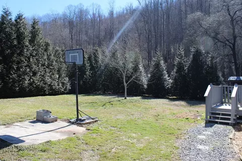 383 Allman Rd, Sylva, NC 28779 photo 14