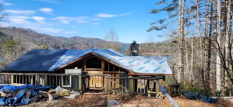 104 Stepping Stone Trl, Cullowhee, NC 28723