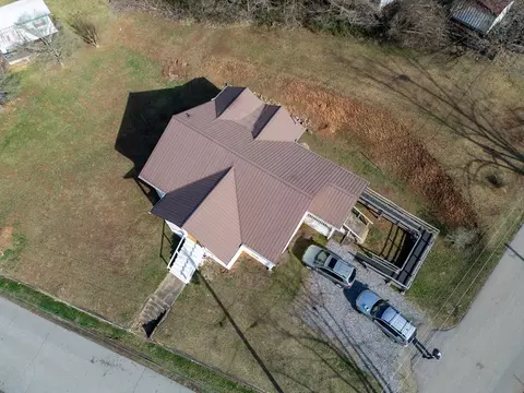 75 Love Ave, Sylva, NC 28779 photo 2