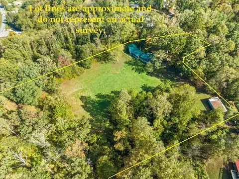 View/Area - 45 Windiridge Dr, Canton, NC 28716 photo 4 of 7