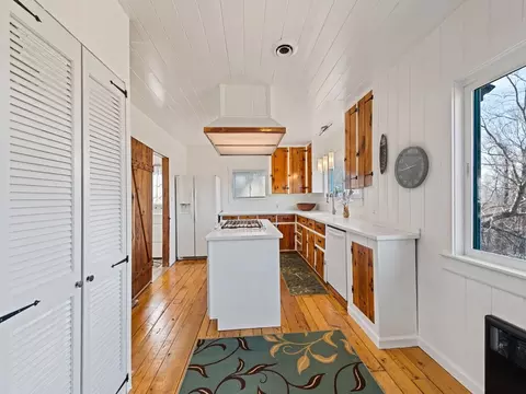 Kitchen - 45 Windiridge Dr, Canton, NC 28716 photo 1 of 4