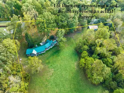 View/Area - 45 Windiridge Dr, Canton, NC 28716 photo 5 of 7