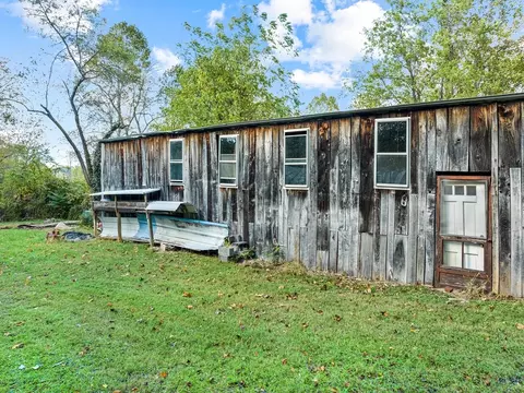 Exterior - 45 Windiridge Dr, Canton, NC 28716 photo 7 of 12
