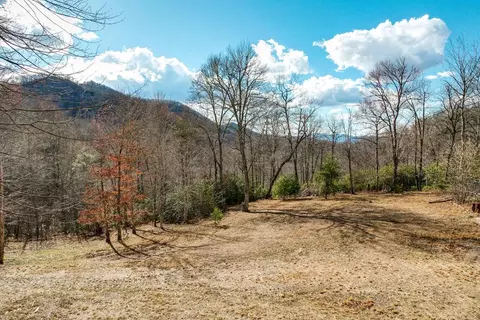 451 Rugged Mountain Dr, Cullowhee, NC 28723