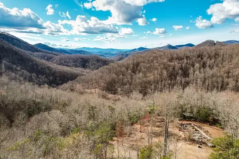 451 Rugged Mountain Dr, Cullowhee, NC 28723 photo 2