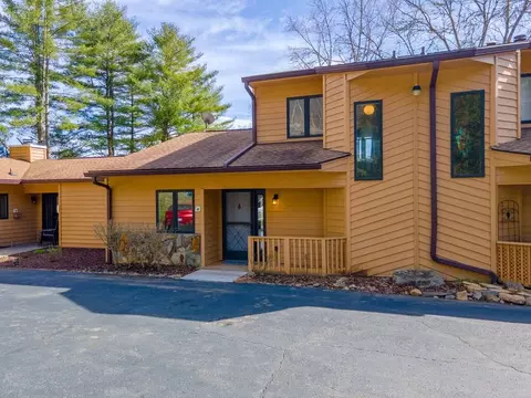 792 4b Country Club Dr, Franklin, NC 28734