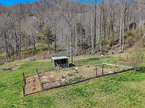 469 Dills Branch Rd, Sylva, NC 28779 photo 31