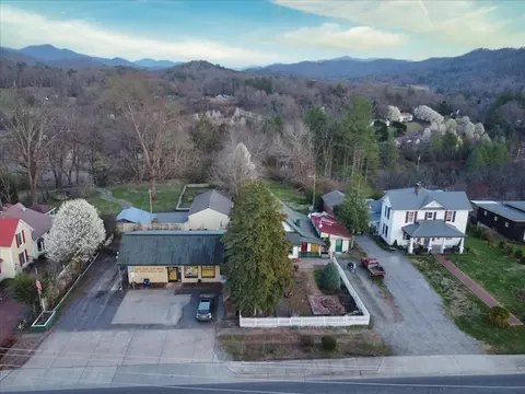 View/Area - 1363 Webster Rd, Sylva, NC 28779 photo 3 of 6