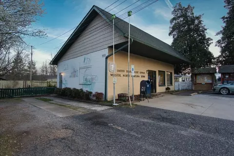 Exterior - 1363 Webster Rd, Sylva, NC 28779 photo 11 of 12