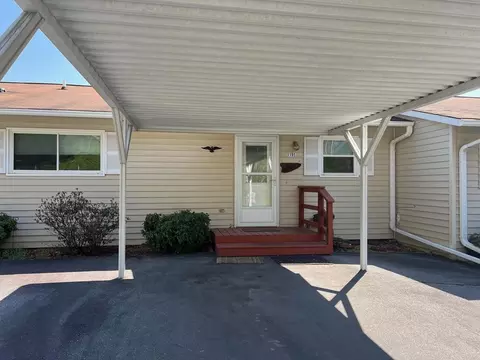 119 E Randolph St, Franklin, NC 28734