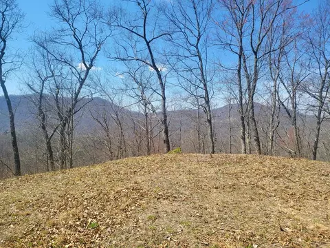 1229 Dry Creek Road, Robbinsville, NC 28771