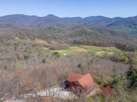 View/Area - 184 Eagle Hts, Franklin, NC 28734 photo 2 of 3