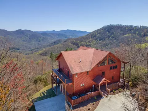 Exterior - 184 Eagle Hts, Franklin, NC 28734 photo 17 of 20
