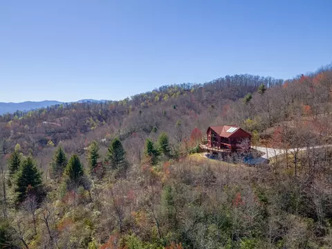 View/Area - 184 Eagle Hts, Franklin, NC 28734 photo 1 of 3