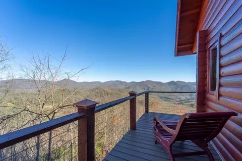 Exterior - 184 Eagle Hts, Franklin, NC 28734 photo 14 of 20