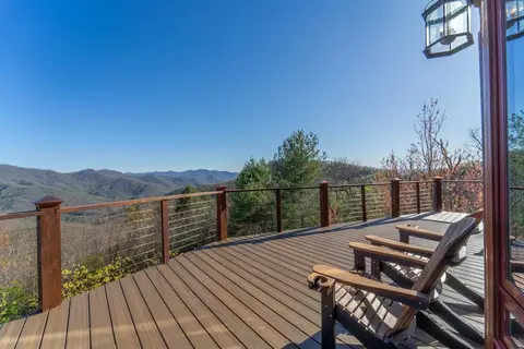 Exterior - 184 Eagle Hts, Franklin, NC 28734 photo 11 of 20