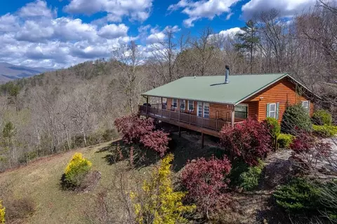 63 N Rustys Rdg, Bryson City, NC 28713