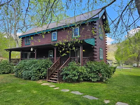 Exterior - 74 Old Cove Rd, Sylva, NC 28779 photo 4 of 16