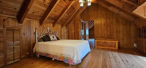 Bedroom - 74 Old Cove Rd, Sylva, NC 28779 photo 2 of 2