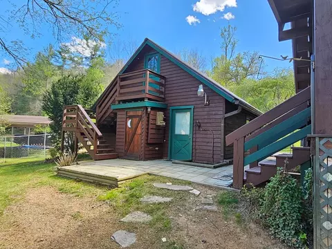 Exterior - 74 Old Cove Rd, Sylva, NC 28779 photo 12 of 16