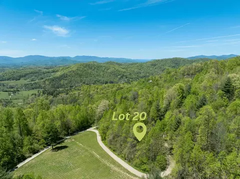 1757 Hemlock Falls Rd, Franklin, NC 28734