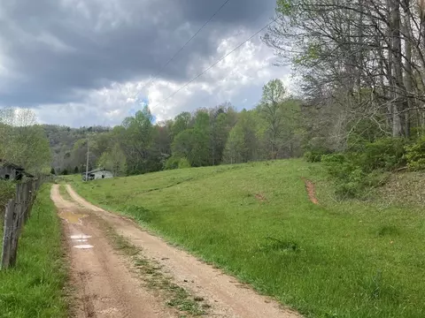 1474 Burningtown Falls Rd, Franklin, NC 28734
