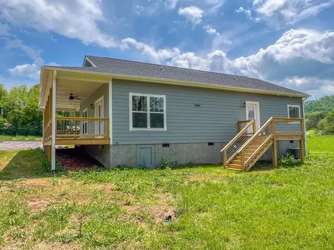 133 Ridge View Dr, Clyde, NC 28721 photo 3