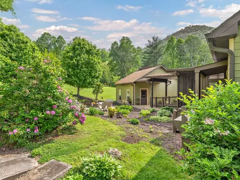 579 Buff Crk, Sylva, NC 28779 photo 7