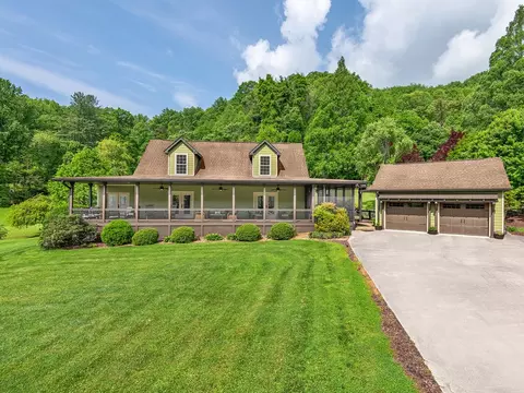 579 Buff Crk, Sylva, NC 28779 photo 3