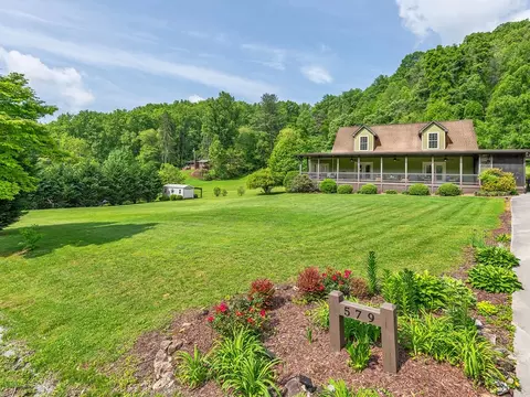 579 Buff Crk, Sylva, NC 28779 photo 4